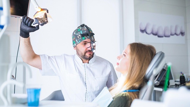 Os 7 produtos indispensáveis para consultórios odontológicos modernos: de abrasivos à tecnologia digital